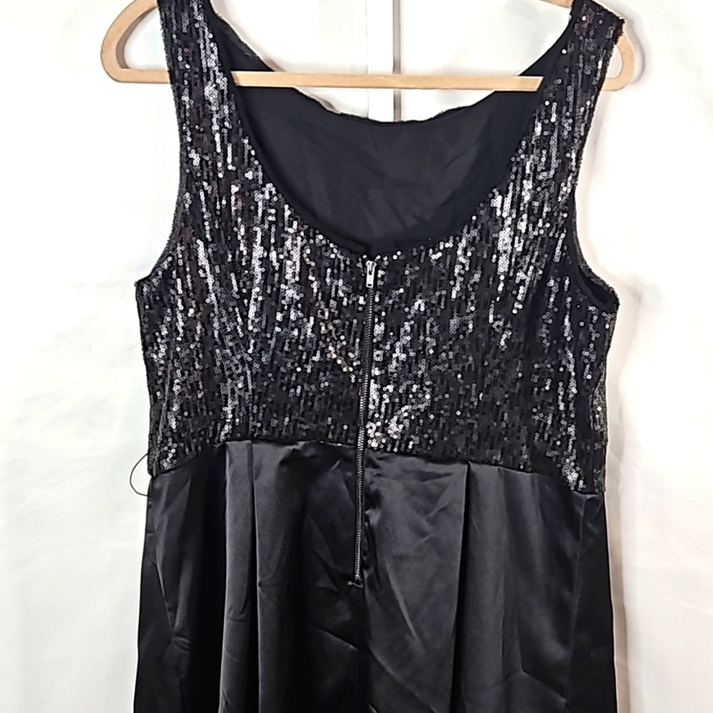 The Limited Black Sequins Dress Size 14 NWT - Picture 6 of 8